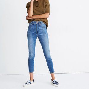 Madewell 11" High-Rise Skinny Crop Jeans in Meadowlake Wash